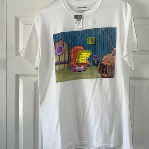 White T-shirt graphic /SpongeBob